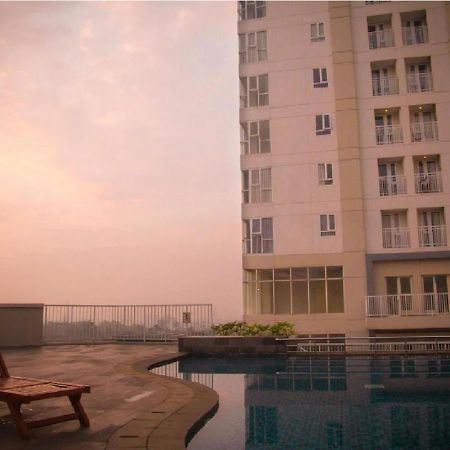 Skyland City Hotel Jatinangor Cilimus Exteriör bild
