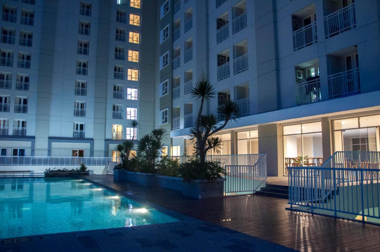 Skyland City Hotel Jatinangor Cilimus Exteriör bild